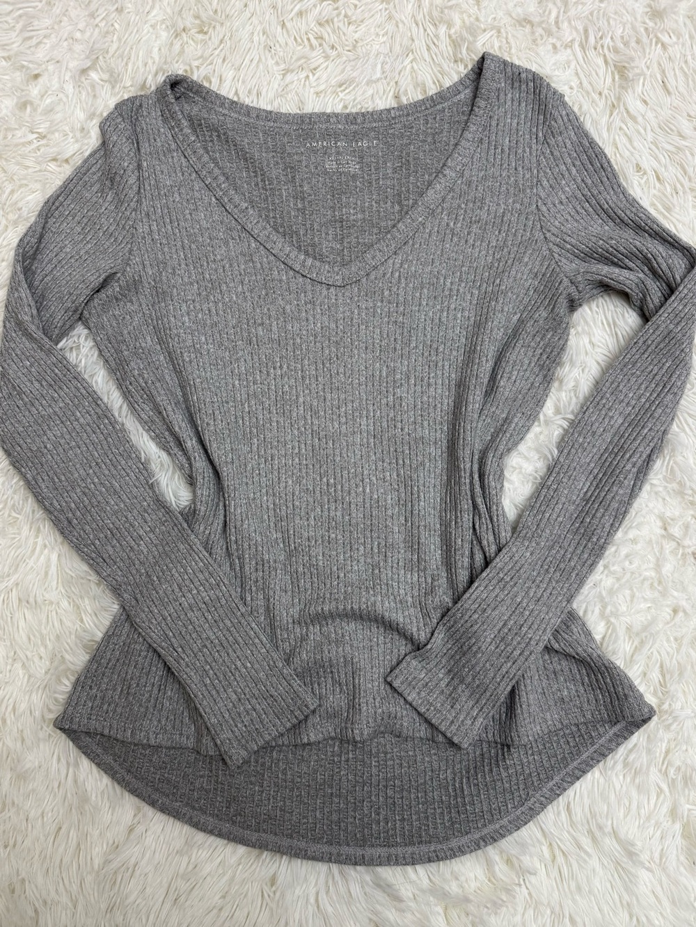 American Eagle Outfitters Ribbed V-Neck Long Sleeve Top - Gray